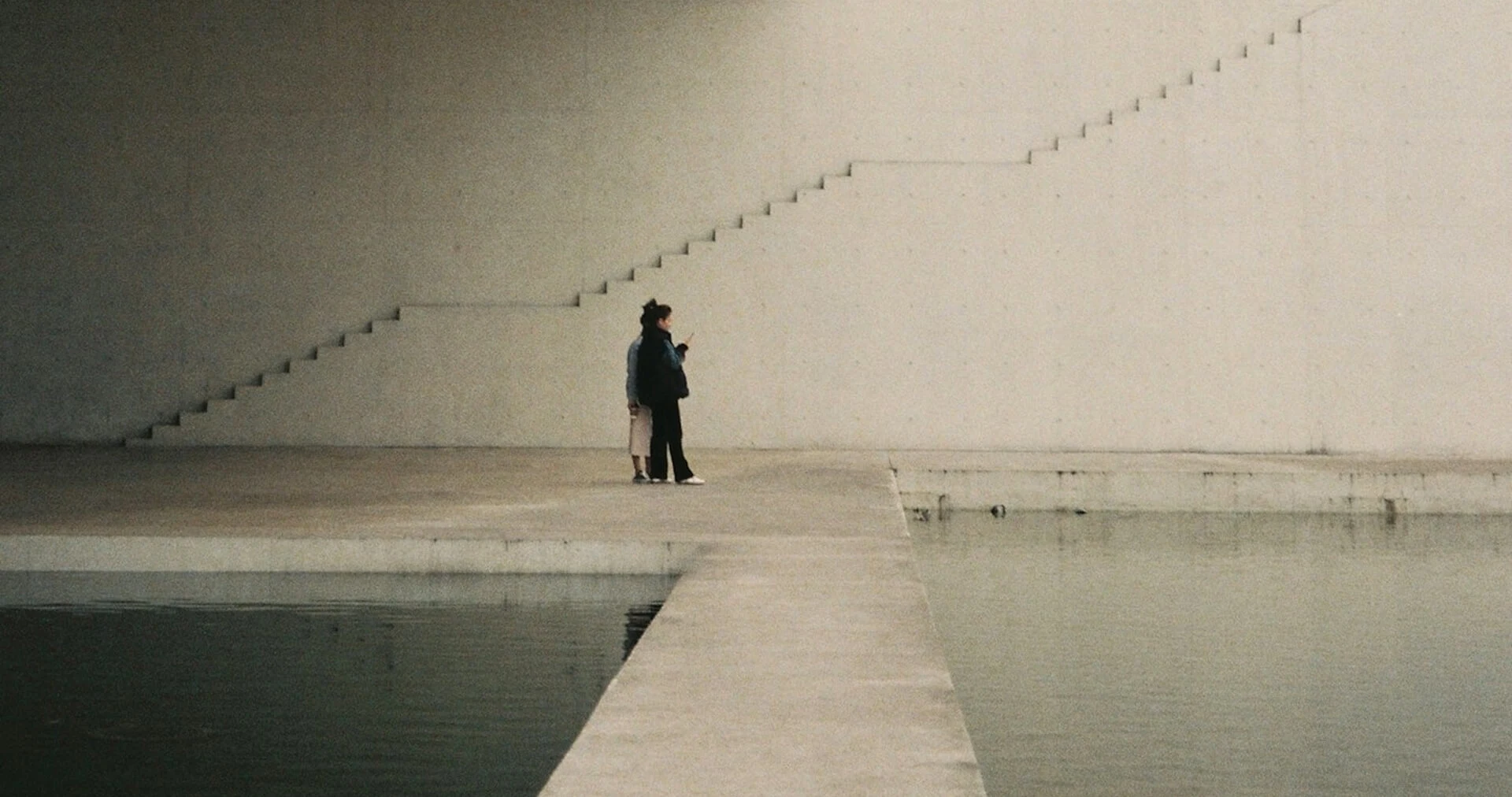 memories from minimal places